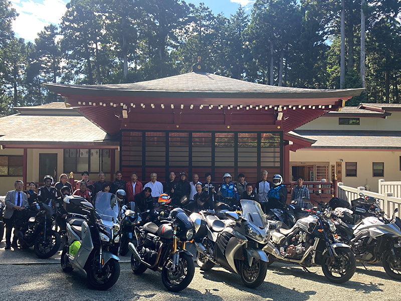 オートバイ文化奉祝祭を司った箱根神社